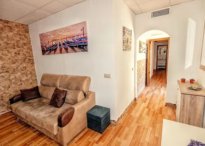 251 By Villamya * Ronda